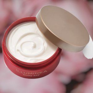 LImited Edition Body Souffle - Illuminea - Mary Kay